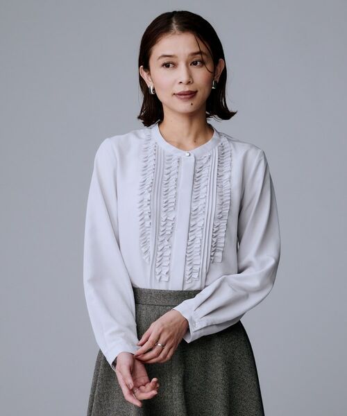 UNTITLED / アンタイトル シャツ・ブラウス | 【1枚で着映え/オンオフ着回し】フリルサテンブラウス | 詳細13