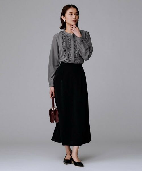 UNTITLED / アンタイトル シャツ・ブラウス | 【1枚で着映え/オンオフ着回し】フリルサテンブラウス | 詳細22