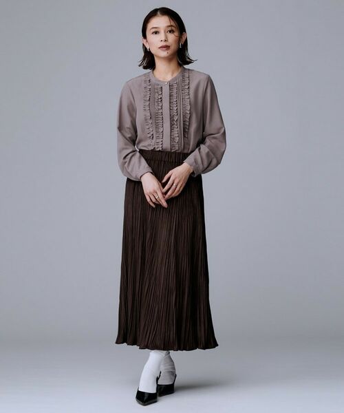 UNTITLED / アンタイトル シャツ・ブラウス | 【1枚で着映え/オンオフ着回し】フリルサテンブラウス | 詳細30