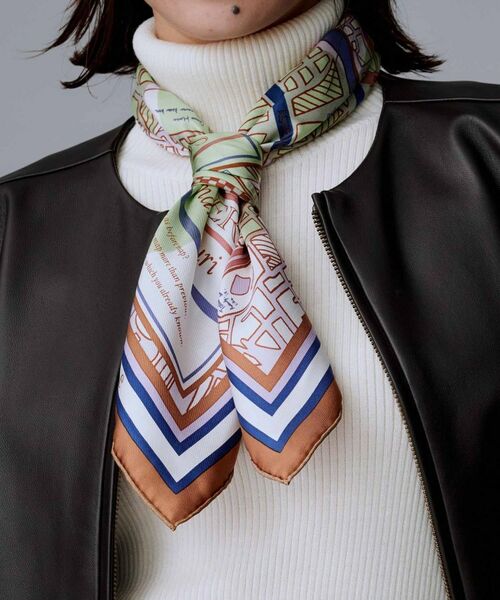 UNTITLED / アンタイトル バンダナ・スカーフ | 【manipuri】65×65正方形 コラージュサムウェア シルクスカーフ | 詳細5