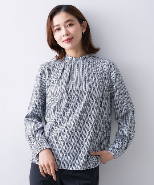 UNTITLED/アンタイトル ジオメトリック ハイネックブラウス サックスブルー(190) 48(5L) UNTITLED/アンタイトル ジオメトリック ハイネックブラウス サックスブルー(190) 48(5L)