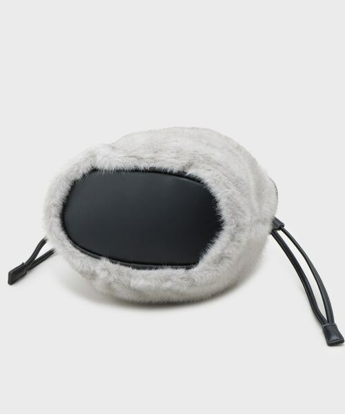 UNTITLED / アンタイトル ショルダーバッグ | ドロストエコファーショルダー | 詳細4