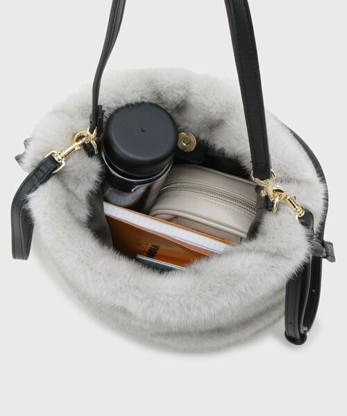 UNTITLED / アンタイトル ショルダーバッグ | ドロストエコファーショルダー | 詳細8