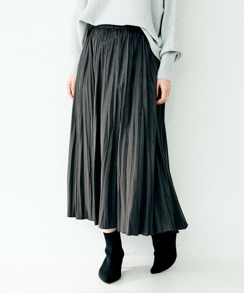 UNTITLED / アンタイトル ロング・マキシ丈スカート | スエードプリーツスカート(チャコールグレー(014))