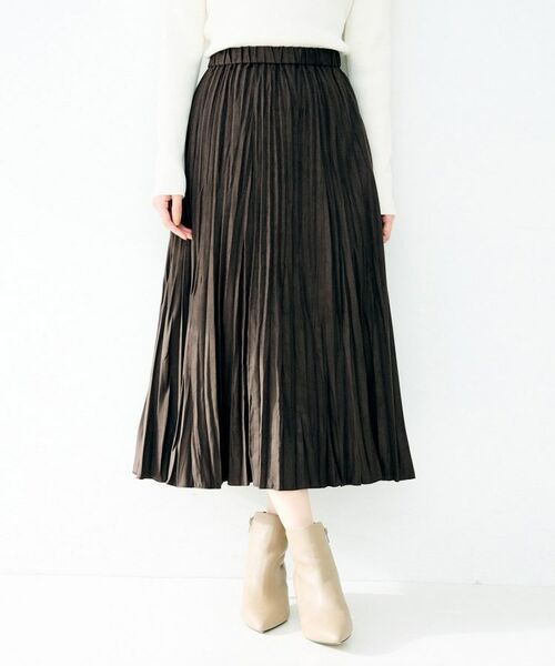 UNTITLED / アンタイトル ロング・マキシ丈スカート | スエードプリーツスカート(ブラウン(044))