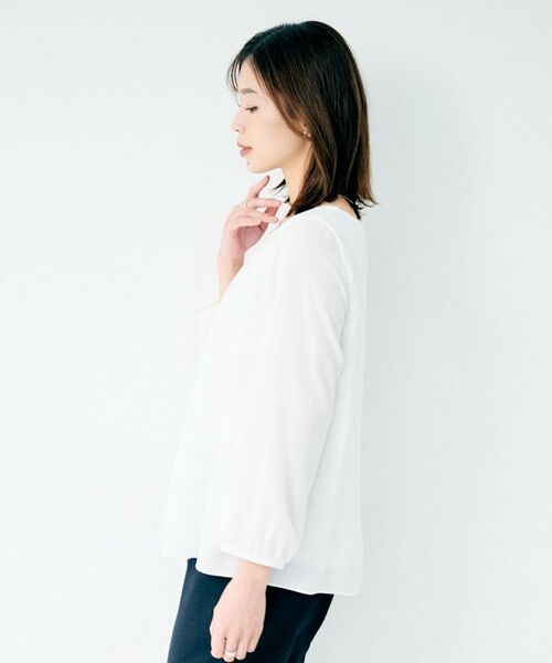 UNTITLED / アンタイトル シャツ・ブラウス | パウダリータックブラウス | 詳細3