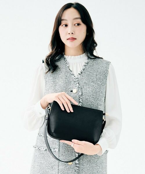 UNTITLED / アンタイトル ショルダーバッグ | スプリットレザーフラットショルダー | 詳細10