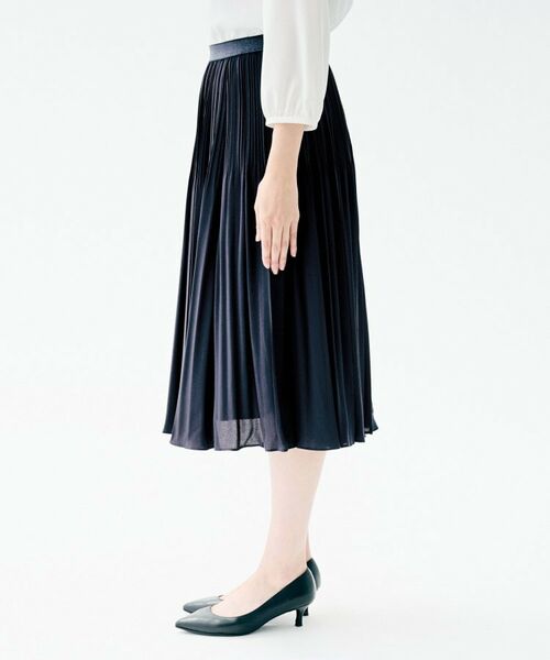 UNTITLED / アンタイトル スカート | デシン プリーツスカート | 詳細11