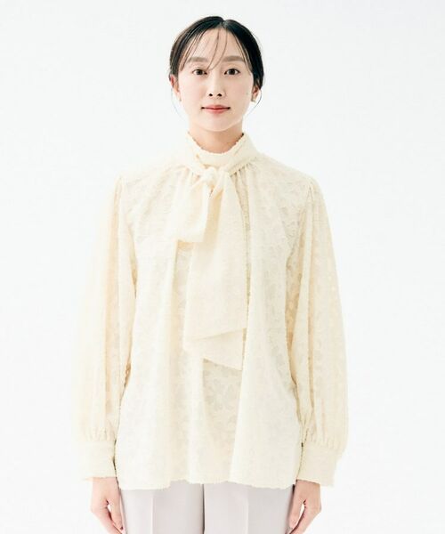 UNTITLED / アンタイトル シャツ・ブラウス | カットジャカード ボウタイブラウス | 詳細17