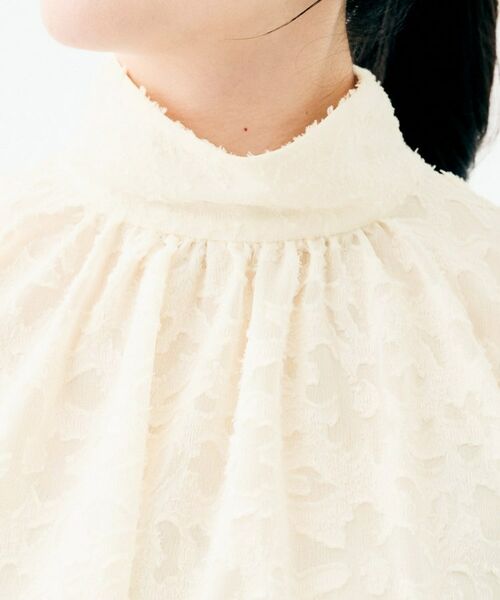 UNTITLED / アンタイトル シャツ・ブラウス | カットジャカード ボウタイブラウス | 詳細22
