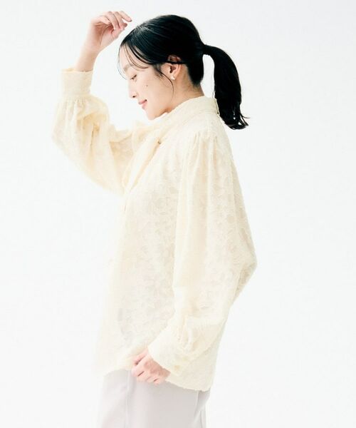 UNTITLED / アンタイトル シャツ・ブラウス | カットジャカード ボウタイブラウス | 詳細3