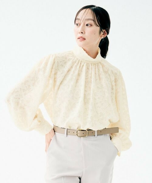 UNTITLED / アンタイトル シャツ・ブラウス | カットジャカード ボウタイブラウス | 詳細4