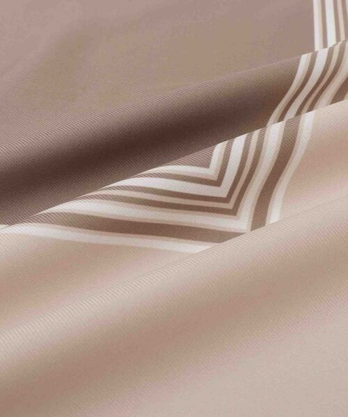 UNTITLED / アンタイトル バンダナ・スカーフ | スクエアラインプリントスカーフ | 詳細2