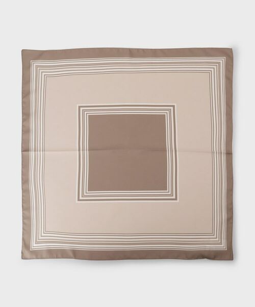 UNTITLED / アンタイトル バンダナ・スカーフ | スクエアラインプリントスカーフ（ピンクベージュ(553)）