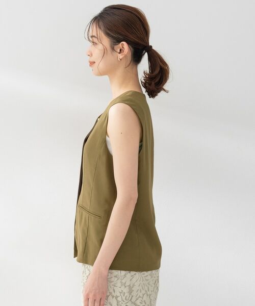 UNTITLED / アンタイトル ベスト | ドライシアーVネックジレ | 詳細12