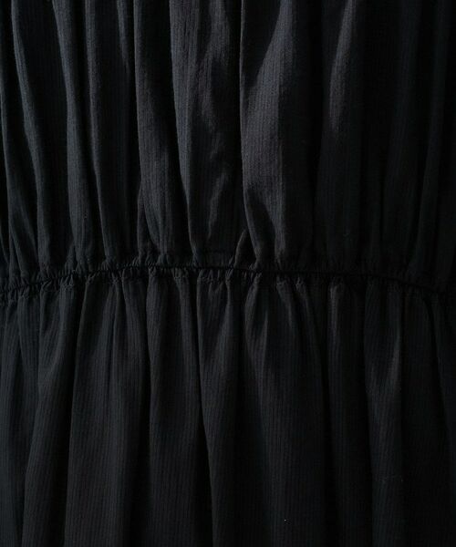 UNTITLED / アンタイトル ロング・マキシ丈ワンピース | シャーリングロングワンピース | 詳細5