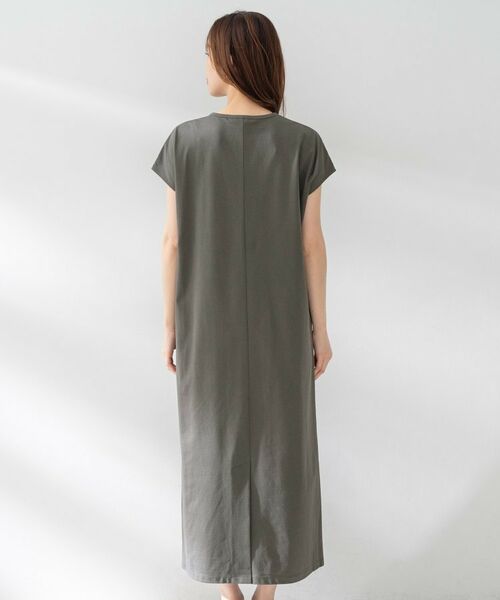 UNTITLED / アンタイトル ロング・マキシ丈ワンピース | ライトプレーティングワンピース | 詳細12