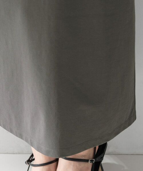 UNTITLED / アンタイトル ロング・マキシ丈ワンピース | ライトプレーティングワンピース | 詳細16