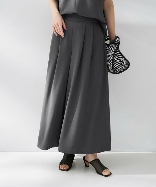 UNTITLED / アンタイトル ショート・ハーフ・半端丈パンツ | リラックスガウチョパンツ（チャコールグレー(014)）