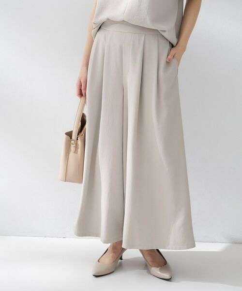 UNTITLED / アンタイトル ショート・ハーフ・半端丈パンツ | リラックスガウチョパンツ（ベージュ(052)）