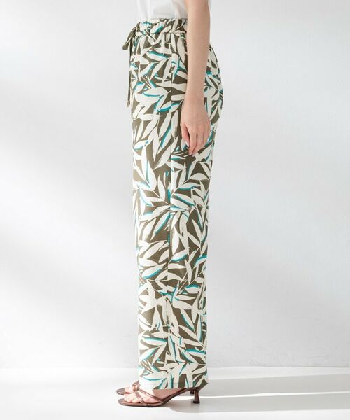 UNTITLED / アンタイトル パンツ | ボタニカルリーフパンツ | 詳細11