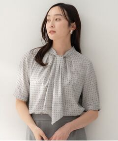 UNTITLED / アンタイトル シャツ・ブラウス | ジオメボウタイブラウス