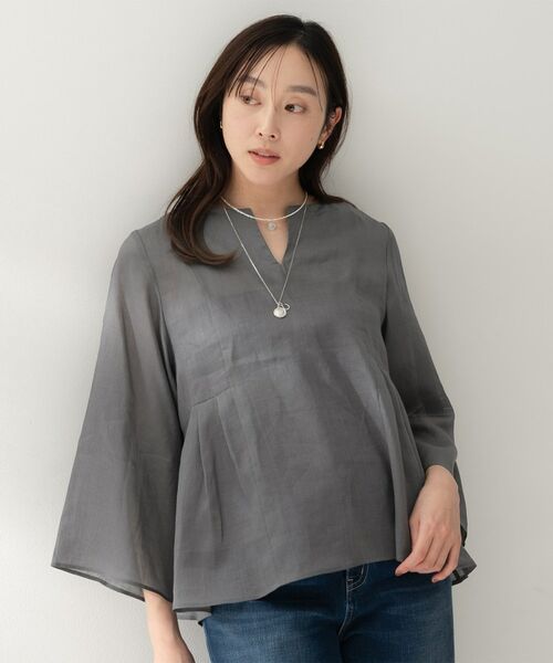 UNTITLED / アンタイトル シャツ・ブラウス | ドライタッチキーネックブラウス | 詳細2