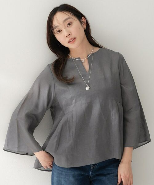 UNTITLED / アンタイトル シャツ・ブラウス | ドライタッチキーネックブラウス | 詳細3