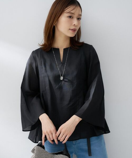 UNTITLED / アンタイトル シャツ・ブラウス | ドライタッチキーネックブラウス（ブラック(019)）