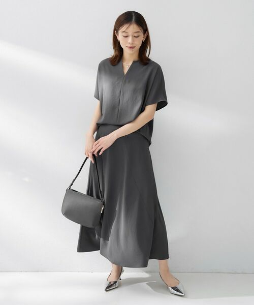 UNTITLED / アンタイトル シャツ・ブラウス | リラックスキーVネックブラウス | 詳細11