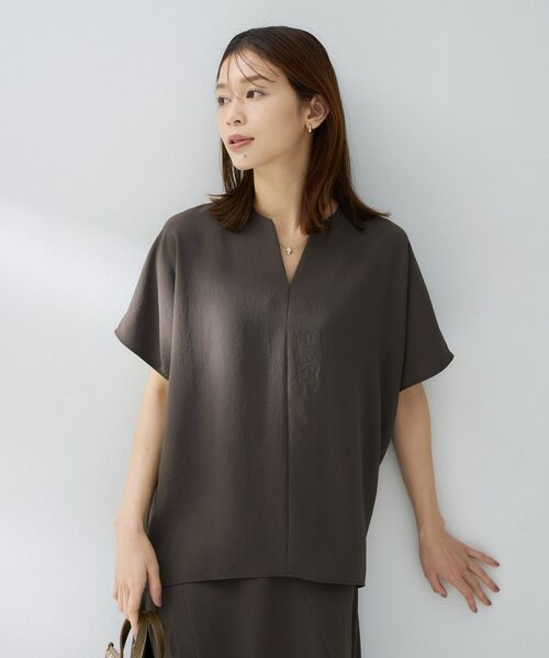 UNTITLED / アンタイトル シャツ・ブラウス | リラックスキーVネックブラウス | 詳細13