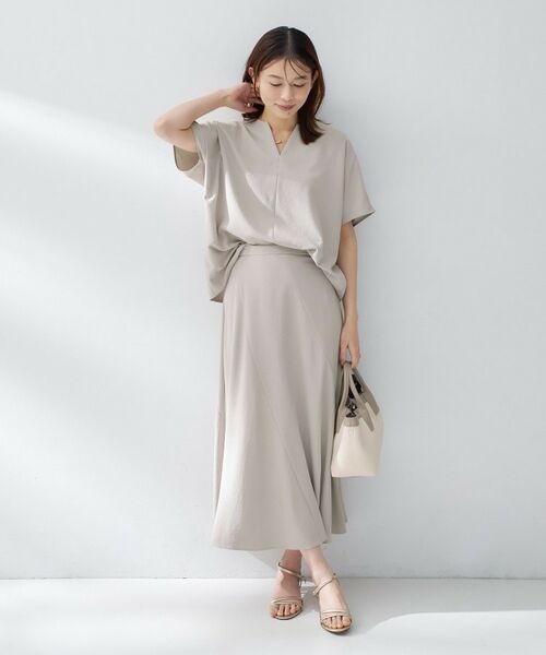 UNTITLED / アンタイトル シャツ・ブラウス | リラックスキーVネックブラウス | 詳細22