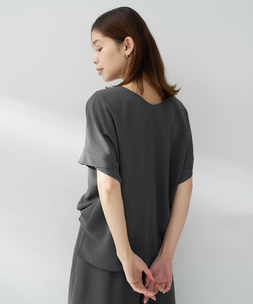 UNTITLED / アンタイトル シャツ・ブラウス | 前後2WAYリラックスブラウス（チャコールグレー(014)）