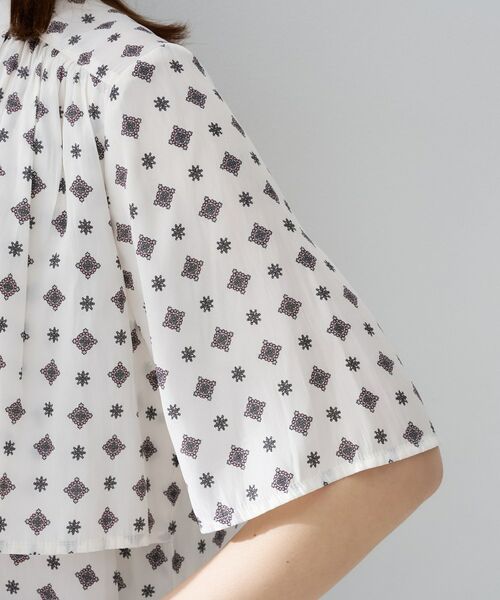 UNTITLED / アンタイトル シャツ・ブラウス | コモンプリントブラウス | 詳細18
