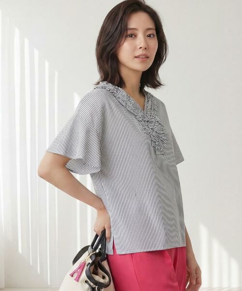 UNTITLED / アンタイトル シャツ・ブラウス | Vネックフリルブラウス(ブラック(619))