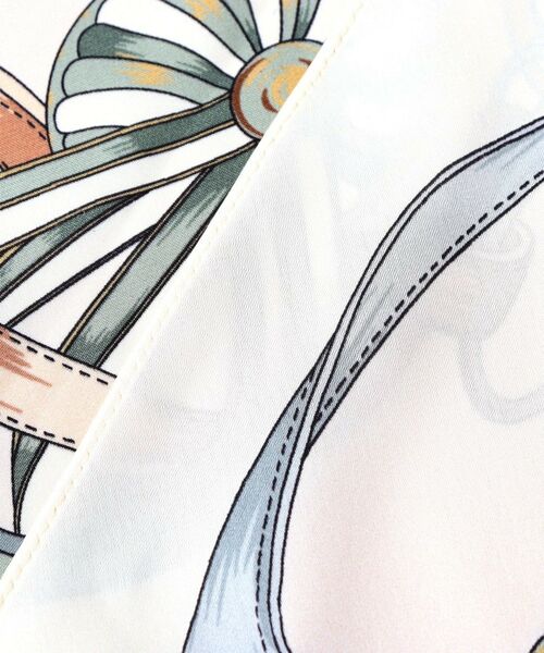 UNTITLED / アンタイトル マフラー・ショール・スヌード・ストール | トライアングルスカーフ | 詳細3