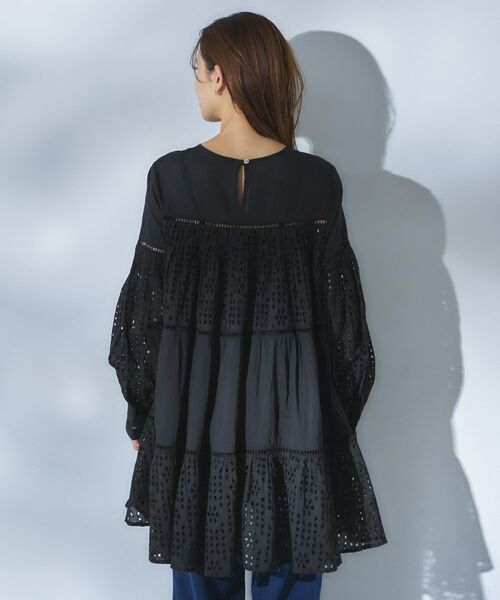 UNTITLED / アンタイトル シャツ・ブラウス | 【Audrey and John Wad】エンブロイダリーチュニックドレス | 詳細12