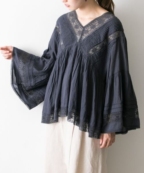 URBAN RESEARCH / アーバンリサーチ シャツ・ブラウス | ne Quittez pas　LACE/VOIL V NECK TOP | 詳細8