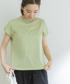 <strong style="font-weight:bold;">【URBAN RESEARCH夏のベストセラー!累計販売4万枚超えの名品Tシャツが今年も登場】</strong><br>2015年からほぼデザインを変えず、毎年多くの皆様にご好評頂いている不動のベストセラー!<br>トレンドや時代が変わっても長く愛される定番デザインとさらりと肌を滑るような滑らかな着心地が人気の所以◎<br>毎年トレンドに合わせた新鮮なカラー展開にてご用意している為、リピーター様や色違いでのご購入も大変多いアイテムです。<br>今年は定番のBLACK、WHITE、TAUPEに加え、ORANGEとPRL GREENと夏らしい差し色が新たに登場!<br>カジュアル過ぎない上品な見え感で、シーンを問わず夏場に大変重宝します。<br><br><strong style="font-weight:bold;">POINT</strong><br>・ボトムスを選ばないすっきりとしたサイズ感<br>・程よくツヤ感のある上質なコットン素材<br><br><strong style="font-weight:bold;">COORDINATE</strong><br>柄物やカラーアイテム、春夏シーズンに着たいリネン素材とも相性抜群。 アイテム問わずコーディネート可能な万能Tシャツです。<br><br>※この商品は、素材の特性上、直射日光や蛍光灯に長時間当たると、変色したり色あせすることがあります。着用の際や保管にご注意ください。<br><br>※商品画像は、光の当たり具合やパソコンなどの閲覧環境により、実際の色味と異なって見える場合がございます。予めご了承ください。<br>※商品の色味の目安は、商品単体の画像をご参照ください。<div class="material"><h4>素材感</h4><p class="line-height-120p"><b>透け感:ややあり(WHITE)<br>伸縮性:ややあり<br>裏地:なし<br>光沢:ややあり<br>ポケット:なし</b></p></div><br><br><b>▼お気に入り登録のおすすめ▼</b><br>お気に入り登録商品は、マイページにて現在の価格情報や在庫状況の確認が可能です。<br>お買い物リストの管理に是非ご利用下さい。