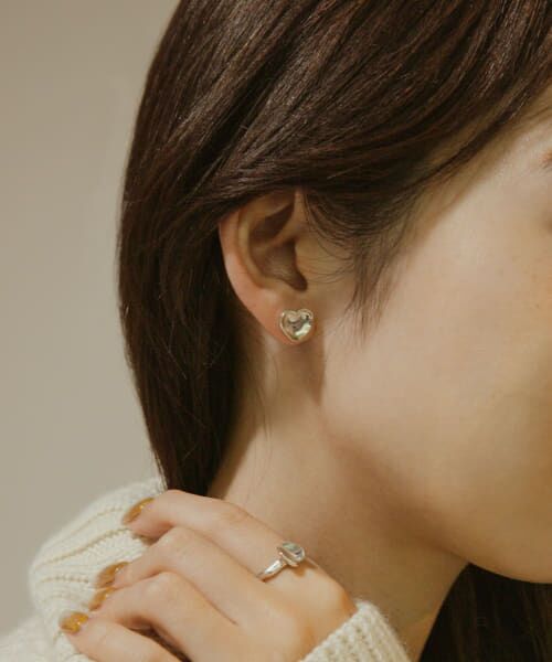 LE CHIC RADICAL Heart Studs ピアス-