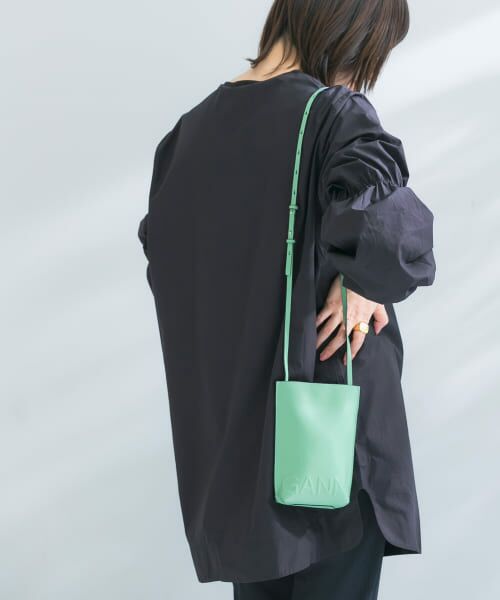 Ganni ガニー　BANNER CROSSBODY BAG  バッグ黒　新品