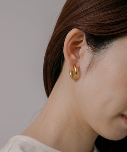 GISEL B Simone Hoop earrings （ピアス・イヤリング）｜URBAN