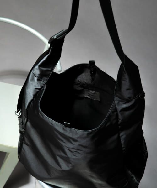 撥水』C.L.F BIG SHOULDER BAG （ショルダーバッグ）｜URBAN