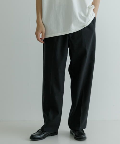 URBAN RESEARCH / アーバンリサーチ その他パンツ | FARAH　Easy Wide Tapered Pants | 詳細1