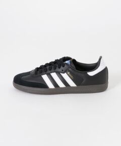 <b>adidas/アディダス</b><br><br>アディダス(adidas)はドイツのスポーツブランド。 スポーツ用品からシューズ、スポーツウェア、ファッションアイテムなど幅広いジャンルで製造から販売まで手掛けている人気ブランドです。<br><br><br><br>【2024 Spring/Summer】【24SS】<br><br>※靴箱破損につきましては、商品に不良が無い場合に限り出荷させていただいております。予めご了承ください。<br>※使用されていますアッパー素材は、現在の染色技術では色落ちを完全に止めることができません。水に濡れた場合や摩擦、汗等が原因で衣類、車のシート、ソファー等に触れる際は十分にご注意ください。<br>※その他お取り扱いに関しましては、商品に付属のアテンションタグをご覧ください。<br><br>重量(片足) : 約320g<br><br>※商品画像は、光の当たり具合やパソコンなどの閲覧環境により、実際の色味と異なって見える場合がございます。予めご了承ください。<br>※商品の色味の目安は、商品単体の画像をご参照ください。<br><br>-----------------------------<br><strong style="font-weight:bold;">《スタッフレビュー》</strong><br>試着サイズ : 27.5 / 28<br>27.5だと横幅が狭く感じました。28は全体的にゆとりがあり履きやすかったです。また軽い素材なので長時間歩いても疲れにくそうです。<br>[スタッフデータ]<br>普段の着用サイズ : 27.5～28.0cm<br>足長 : 26.5cm<br>足囲 : 24.5cm<br>足幅 : 普通<br>※履き心地には個人差がございますので、あくまでも目安としてご覧ください。<br>-----------------------------<br><br><br><b>▼お気に入り登録のおすすめ▼</b><br>お気に入り登録商品は、マイページにて現在の価格情報や在庫状況の確認が可能です。<br>お買い物リストの管理に是非ご利用ください。