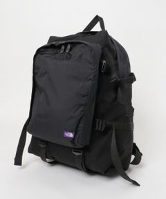 ・撥水加工を施し軽めに仕上げた、500デニール CORDURA(R)ナイロンと75デニール CORDURA(R)リップストップナイロンを組み合わせたデイパック<br>・THE NORTH FACEアーカイブのホットショットをベースに、素材やディテールをアップデート<br>・THE NORTH FACEの文字が入ったジャカードテープを使用<br>・刻印入りのメタルアジャスターやロゴ型引き手ファスナーを採用<br>・サイドと底のテープでサイズ調整が可能<br>・取り外し可能なチェストストラップを装備<br>・両サイドにボトルも入るドットボタン付きポケット<br>・前ポケットにペンや手帳、書類などが仕分けられるポケットとキーフック付きのメッシュファスナーポケット<br>・本体背面に13.5インチのノート型PCやタブレットの収納に便利なパッド入りファスナーポケットを配置<br><br><b>THE NORTH FACE PURPLE LABEL / ザ・ノース・フェイス　パープルレーベル</b><br><br>世界のトップアウトドアブランドTHE NORTH FACE(ザ・ノース・フェイス)と代官山のセレクトショップnanamica(ナナミカ)がコラボし、“SPORTS”と”FASHION”を高次元ミックスさせた日本限定のコレクションです。創業当時のカリフォルニアのムーブメントと現代のハイテク機能をオーバーラップさせたアイテムを提案しています。<br><br>【2024 Autumn/Winter】【24AW】<br><br>※A4サイズ収納可能<br>※この商品はポリウレタン樹脂を使用していますが、ポリウレタンは素材の特性上3年～5年程度で徐々に劣化し、剥離やべたつきを生じさせる場合があります。<br>※水や汚れが長く付着した状態や高温多湿な環境での保管は、その耐久性を低下させます。ご使用後はできるだけ早めに汚れを落とし、風通しの良い場所で保管してください。<br>※その他お取り扱いに関しましては、商品に付属のアテンションタグをご覧ください。<br><br>総重量 : 約805g<br><br>※商品画像は、光の当たり具合やパソコンなどの閲覧環境により、実際の色味と異なって見える場合がございます。予めご了承ください。<br>※商品の色味の目安は、商品単体の画像をご参照ください。<br><br><b>▼お気に入り登録のおすすめ▼</b><br>お気に入り登録商品は、マイページにて現在の価格情報や在庫状況の確認が可能です。<br>お買い物リストの管理に是非ご利用下さい。