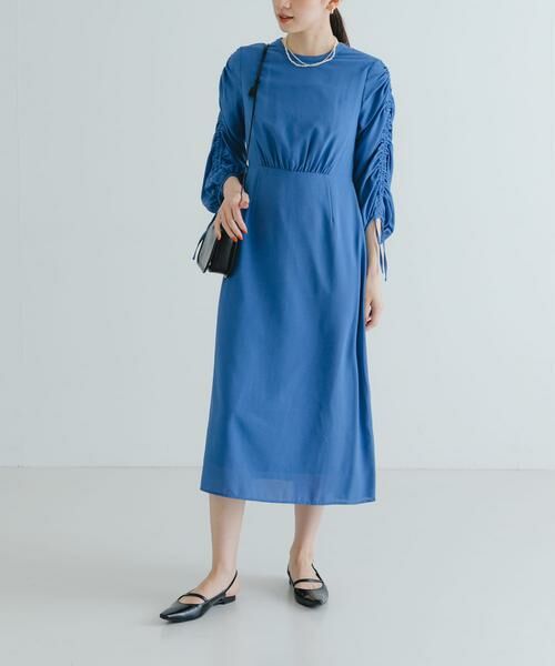 URBAN RESEARCH/アーバンリサーチ LA MAISON ギャザースリーブワンピース ブルー -