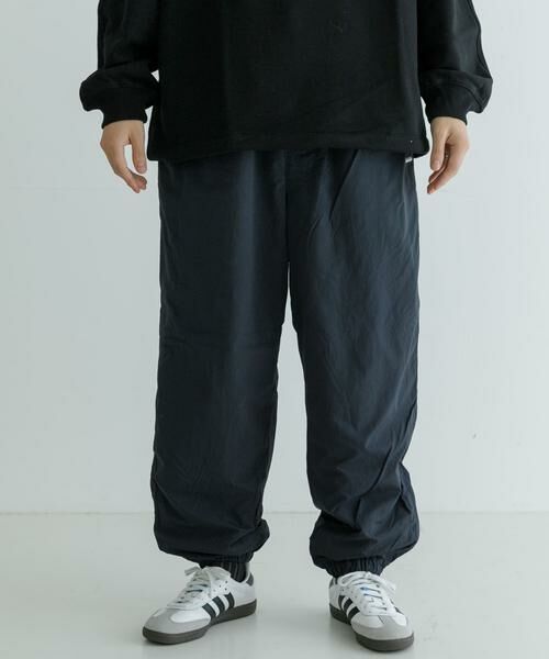 URBAN RESEARCH / アーバンリサーチ その他パンツ | FARAH Nylon Jogger Pants(ブラック)