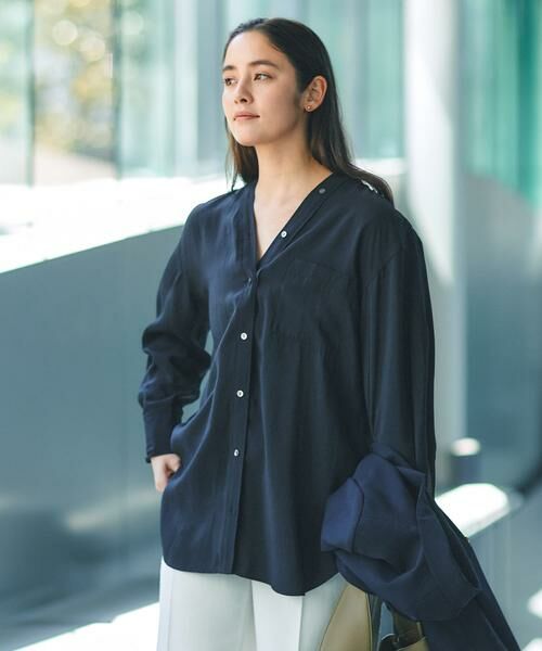 URBAN RESEARCH / アーバンリサーチ シャツ・ブラウス | ブロードカラーレスブラウス(ブラック)