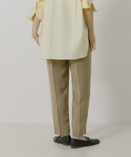 URBAN RESEARCH / アーバンリサーチ その他パンツ | ライトサテンドロストテーパードパンツ | 詳細3